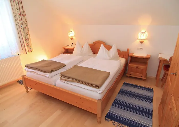 Zauchenwirt 招待所 巴德米滕多夫