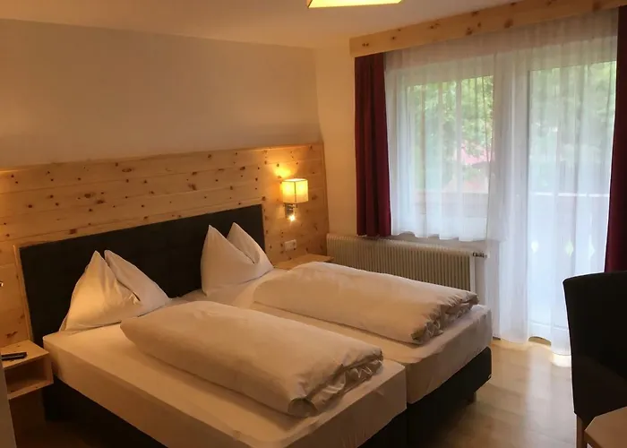 Zauchenwirt 招待所 3*